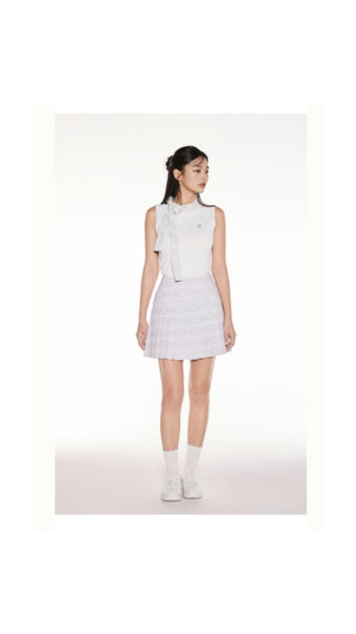 Patterned Neck Ribbon Sleeveless Knit (White)