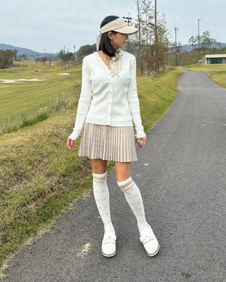 Fair Liar Rib Frill Cardigan - White