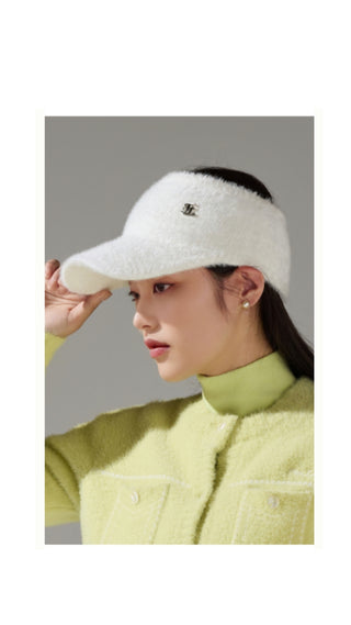 Wappen Knitted Visor (Ivory)
