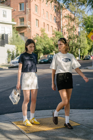 [FLC] FLC ESSENTIAL SWEATSKIRT (Black)