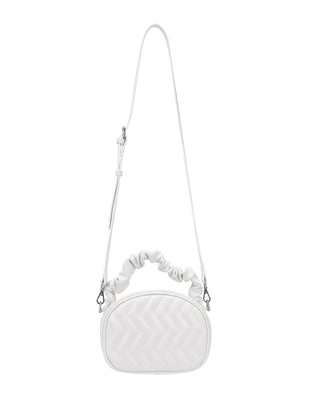 Pearl Emblem Quilted Tote Bag - Ivory