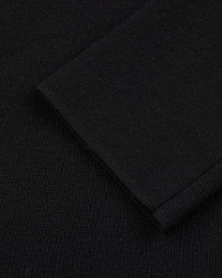 Neck Ribbon Knit Pullover - Black