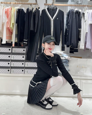 Frill sleeve high neck t-shirt - Black
