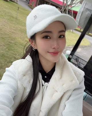 Wappen Knitted Visor (Ivory)