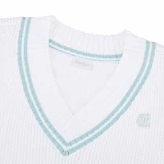 Punched V-neck Vest (White)
