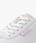 FAIRLIAR Heart Sneakers Golf Shoes (White)